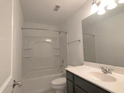 1048 Celebration Dr, Aurora, IL 60504 photo 18