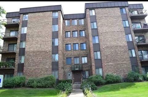 430 Walnut Creek Ln #2306, Lisle, IL 60532