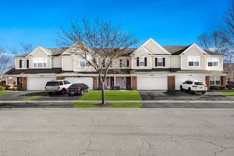 2314 Daybreak Dr #2314, Lake In The Hills, IL 60156