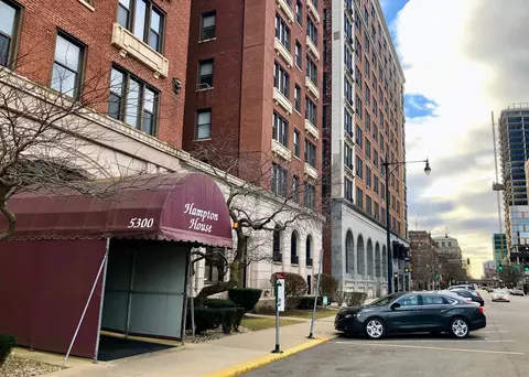 5300 S Shore Dr #62, Chicago, IL 60615