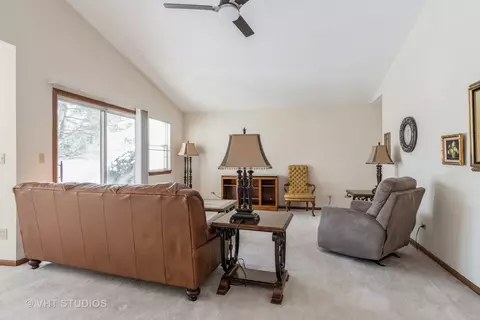 Living - 21331 Silktree Cir, Plainfield, IL 60544 photo 1 of 2