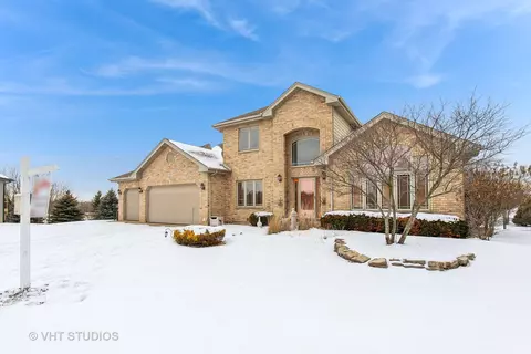 9280 Maura Ct, Frankfort, IL 60423