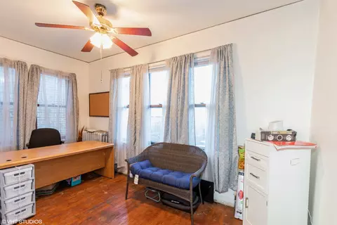 Undisclosed, Chicago, IL 60620 photo 15