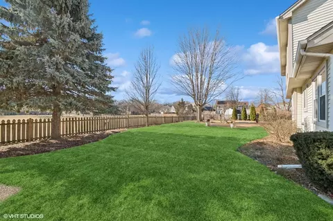 659 Brighton Ct, Bartlett, IL 60103 photo 20