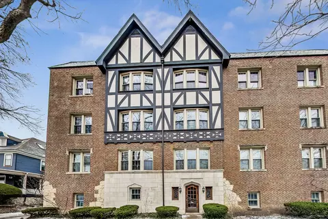 338 S East Ave #3S, Oak Park, IL 60302