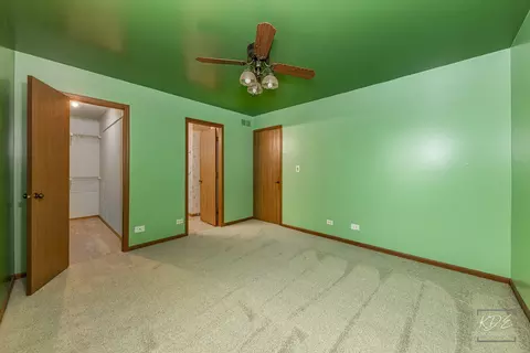 Bedroom - 2675 Moss Ln, Aurora, IL 60504 photo 1 of 4