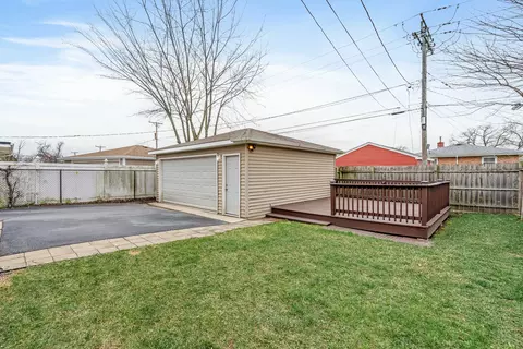 Exterior - Undisclosed, Markham, IL 60428 photo 3 of 11