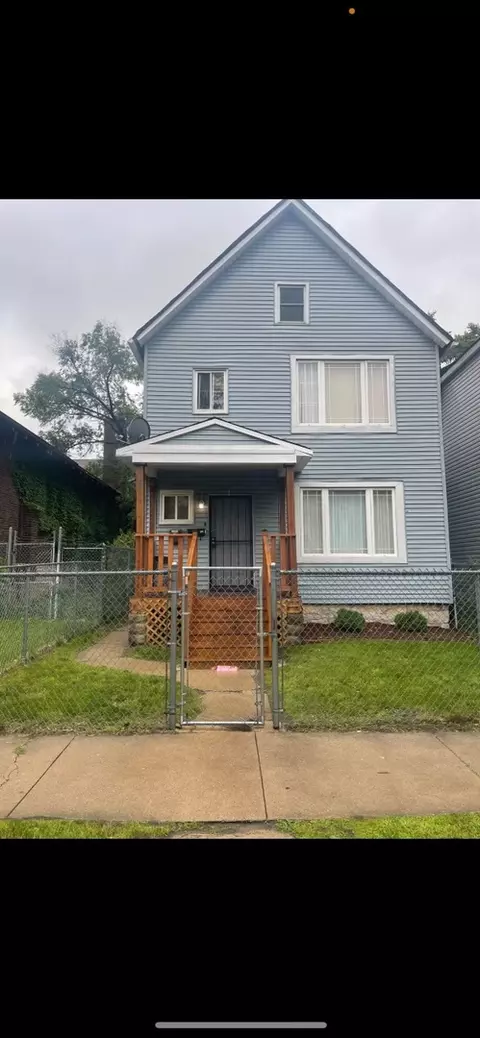 11952 S Eggleston Ave, Chicago, IL 60628