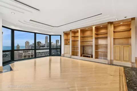 100 E Huron St #3503-3502, Chicago, IL 60611 photo 6