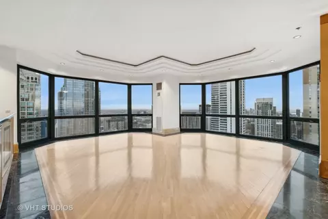 100 E Huron St #3503-3502, Chicago, IL 60611 photo 10