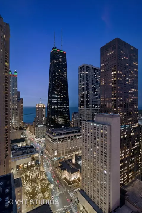 100 E Huron St #3503-3502, Chicago, IL 60611 photo 33