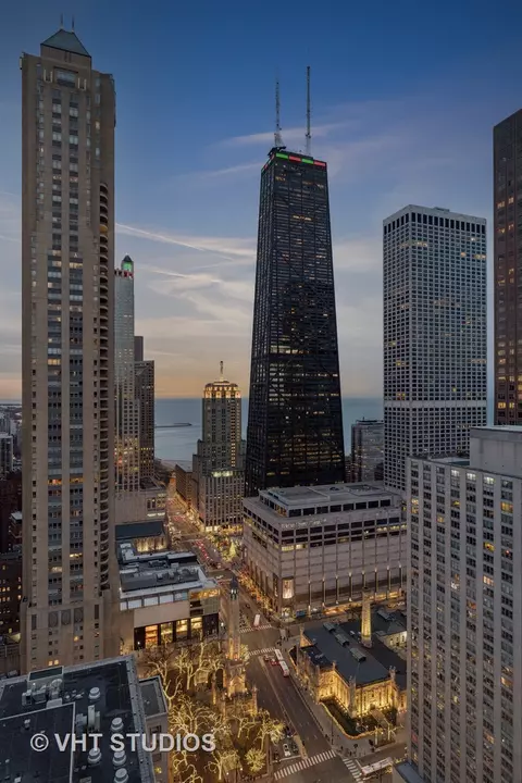 100 E Huron St #3503-3502, Chicago, IL 60611 photo 32