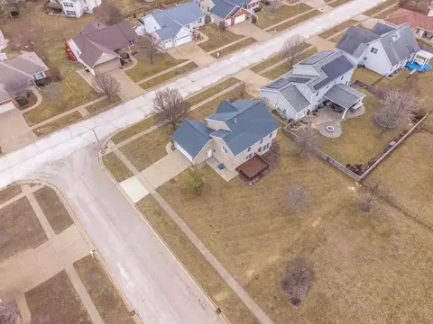 View/Area - 2409 Sanford Ln, Normal, IL 61761 photo 7 of 10