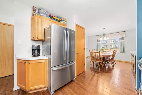 Kitchen - 135 Devonshire Ln, Crete, IL 60417 photo 3 of 3