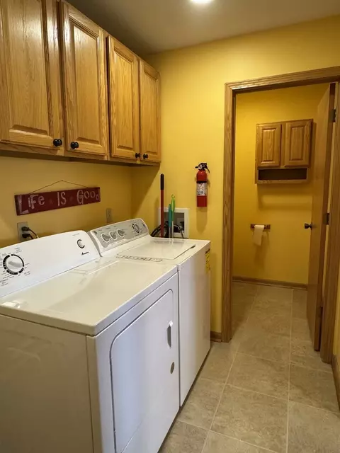 Other - 374 E Walnut St, Herscher, IL 60941 photo 4 of 14