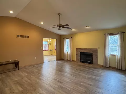 Living - 374 E Walnut St, Herscher, IL 60941 photo 1 of 4