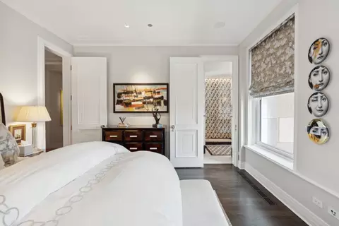 Bedroom - 159 E Walton Pl #23A, Chicago, IL 60611 photo 4 of 5