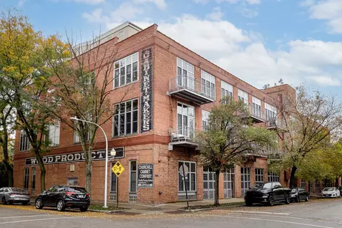 2111 W Churchill St #106, Chicago, IL 60647