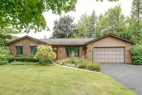 26453 W Laurel Ave, Wauconda, IL 60084