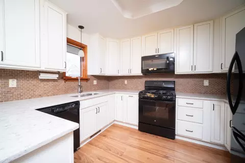 Kitchen - 7465 Farview Dr, Cherry Valley, IL 61016 photo 2 of 4