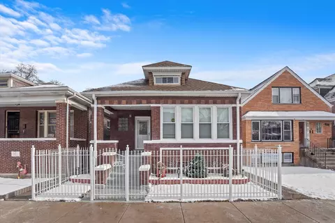 6031 S Artesian Ave, Chicago, IL 60629