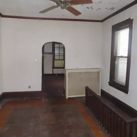 2933 S Arch St, Chicago, IL 60608 photo 3