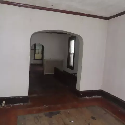 2933 S Arch St, Chicago, IL 60608 photo 4