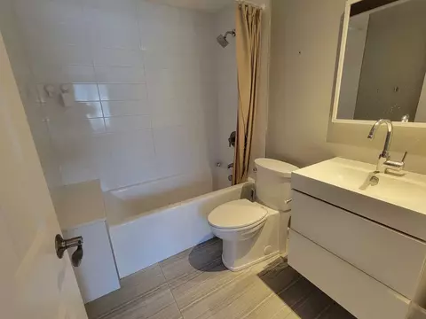 2219 Langdon Pl, Hoffman Estates, IL 60169 photo 13