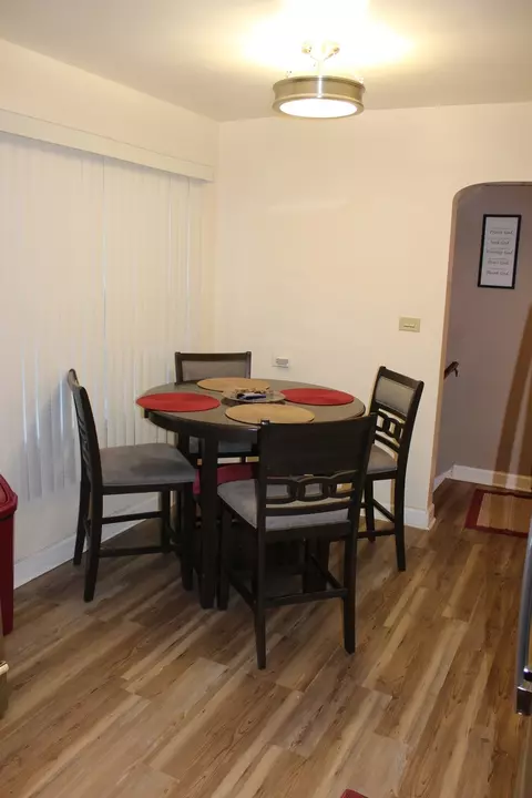Dining - 2329 S 19th Ave, Broadview, IL 60155 photo 1 of 1