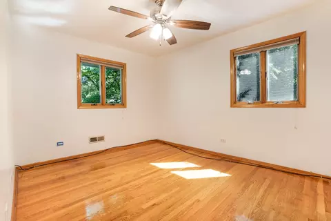 Bedroom - 43 Blackhawk Dr, Thornton, IL 60476 photo 2 of 4