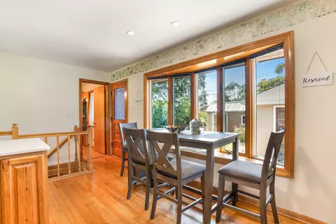 Dining - 43 Blackhawk Dr, Thornton, IL 60476 photo 1 of 2