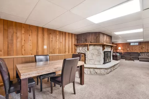 Dining - 43 Blackhawk Dr, Thornton, IL 60476 photo 2 of 2