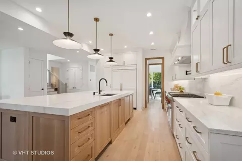 Kitchen - 1087 Cherry St, Winnetka, IL 60093 photo 4 of 4