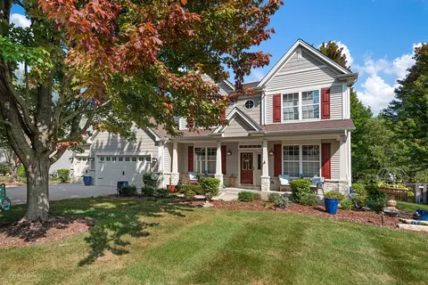 2733 Berman Rd, North Aurora, IL 60542