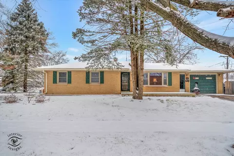 502 Elsie Ave, Crest Hill, IL 60403
