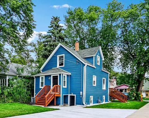 1242 Cuyler Ave, Berwyn, IL 60402