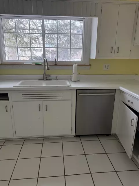 925 Prospect St, Elgin, IL 60120 photo 13