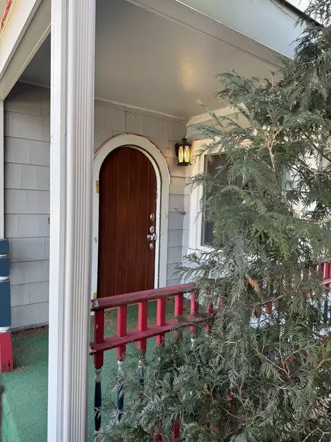 925 Prospect St, Elgin, IL 60120 photo 3