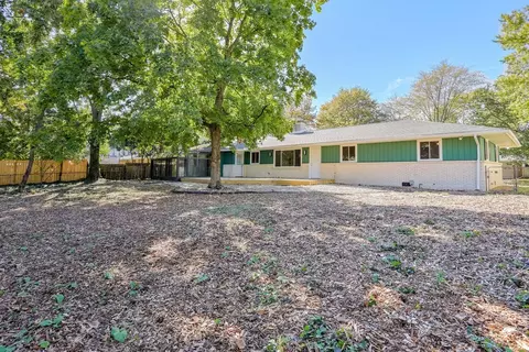 1716 Georgetown Dr, Champaign, IL 61821 photo 31