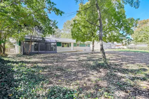 1716 Georgetown Dr, Champaign, IL 61821 photo 33
