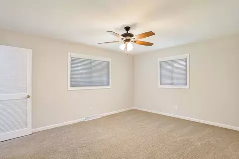 1716 Georgetown Dr, Champaign, IL 61821 photo 25