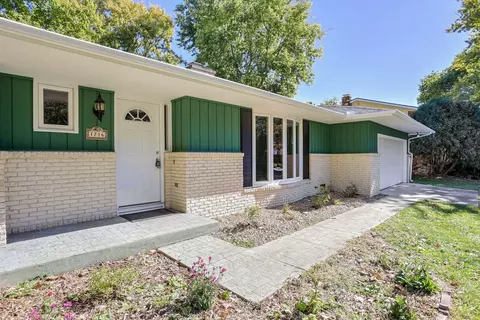 1716 Georgetown Dr, Champaign, IL 61821 photo 5
