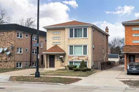 6916 W 87th St, Burbank, IL 60459