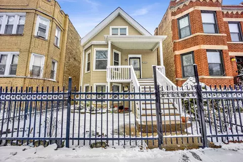 3938 N Christiana Ave, Chicago, IL 60618