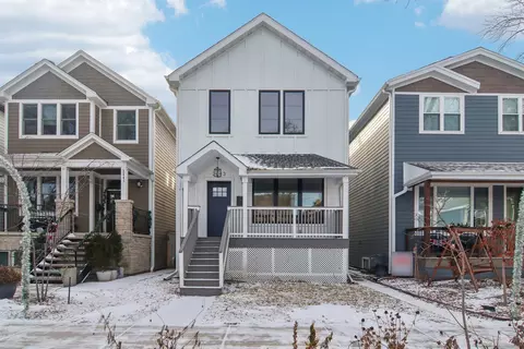 2443 W Carmen St, Chicago, IL 60625