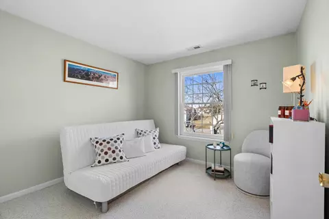 Bedroom - 713 Crescent Ct #C2, Bartlett, IL 60103 photo 3 of 4