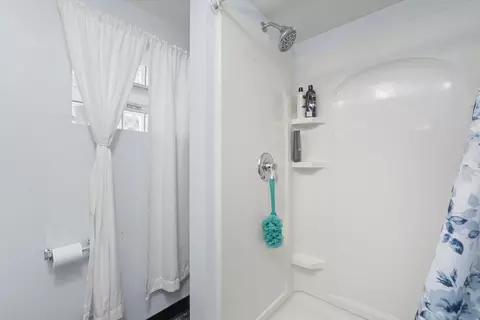 3908 W 70th St, Chicago, IL 60629 photo 27