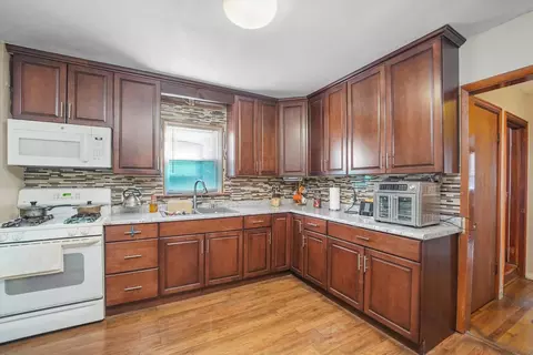 3908 W 70th St, Chicago, IL 60629 photo 10