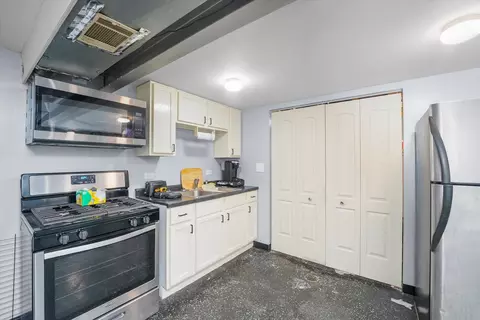 3908 W 70th St, Chicago, IL 60629 photo 23