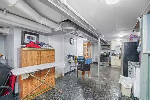 3908 W 70th St, Chicago, IL 60629 photo 20